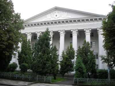 Någonstans i staden. Någonstans i staden.